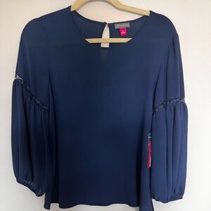 Vince Camuto navy top with lace accents